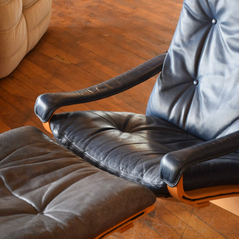 Ingmar Relling Siesta Lounge Chair & Ottoman in Blue Leather
