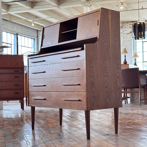 Oak Bureau/Vanity w/ Storage
