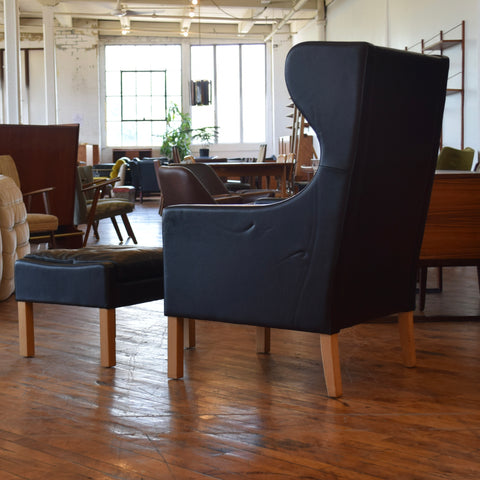 Leather High Back Arm Chair w/ Ottoman