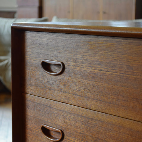 Teak 9-Drawer Dresser