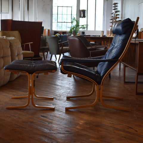 Ingmar Relling Siesta Lounge Chair & Ottoman in Blue Leather