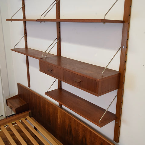 2-Bay Teak Cado Style Unit