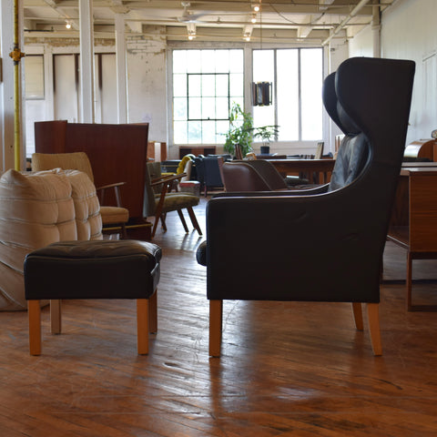 Leather High Back Arm Chair w/ Ottoman