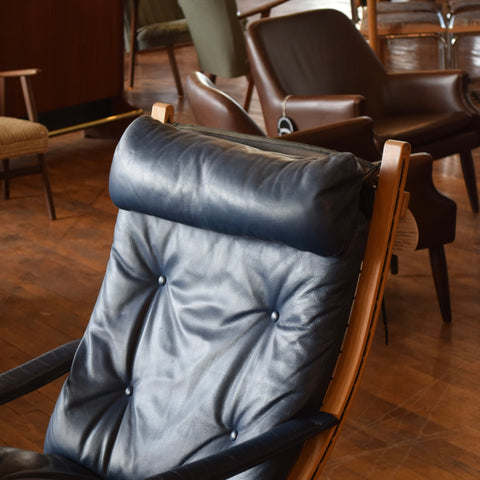 Ingmar Relling Siesta Lounge Chair & Ottoman in Blue Leather