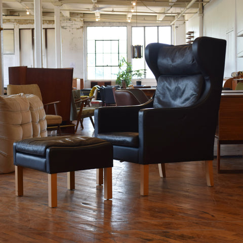 Leather High Back Arm Chair w/ Ottoman