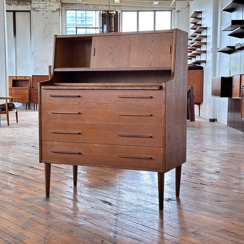 Oak Bureau/Vanity w/ Storage