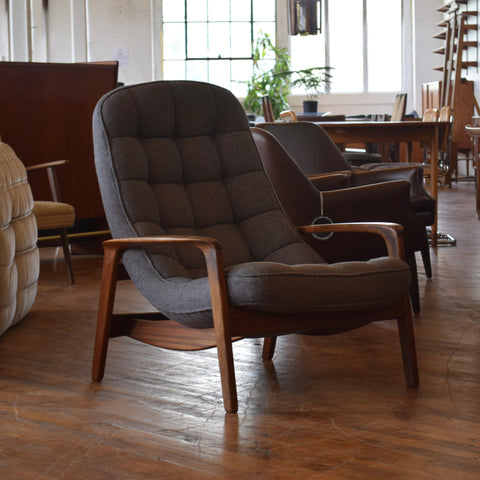 R Huber Scoop Chair