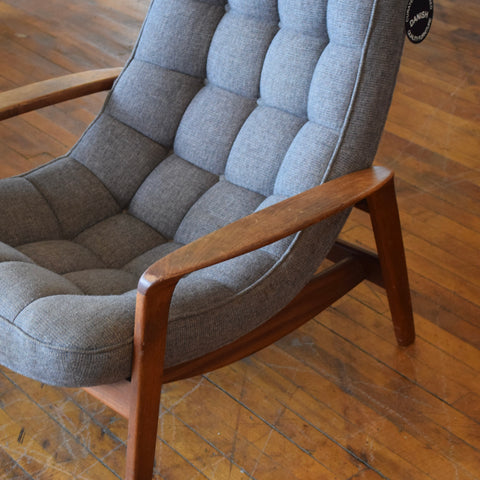 R Huber Scoop Chair