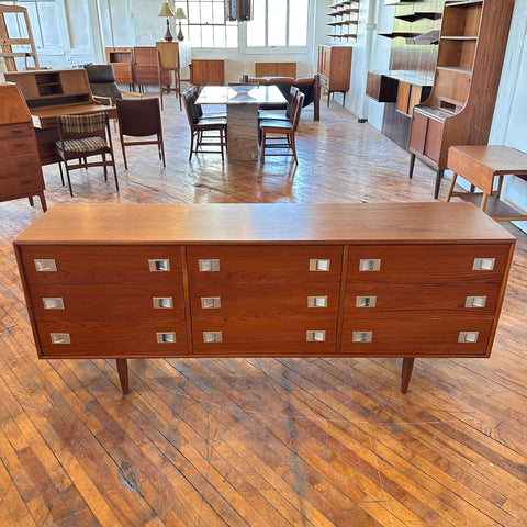 Teak 9-Drawer Dresser