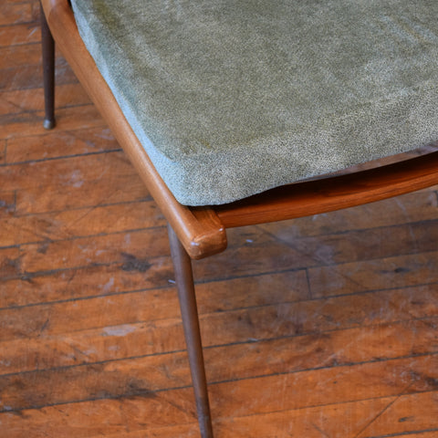 Peter Hvidt Boomerang Chair