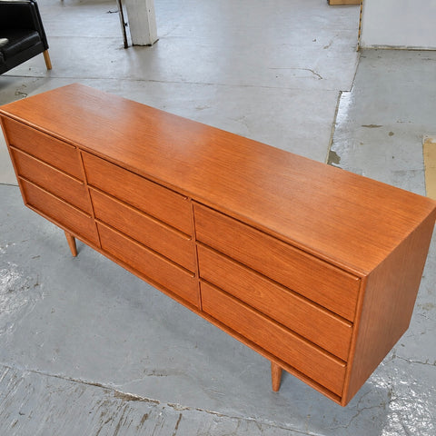 Teak 9-Drawer Dresser
