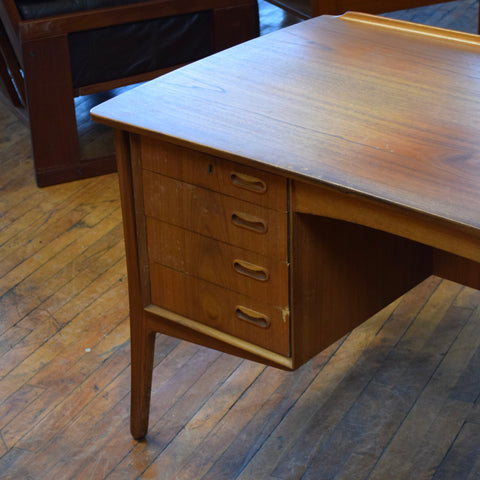 Vintage Teak Desk by Svend Åge Madsen for HP Hansen