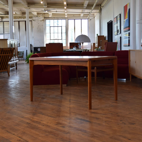 Vintage Teak Dining Table by Henning Kjaernulf
