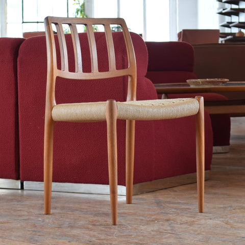 Set of 6 Møller Model 83 Dining Chairs