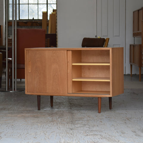 Compact Oak Sideboard by Carlo Jensen for Poul Hundevad