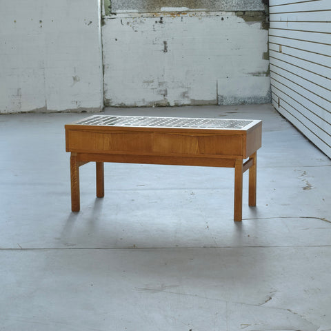Small Oak & Tile Unit