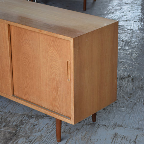 Compact Oak Sideboard by Carlo Jensen for Poul Hundevad