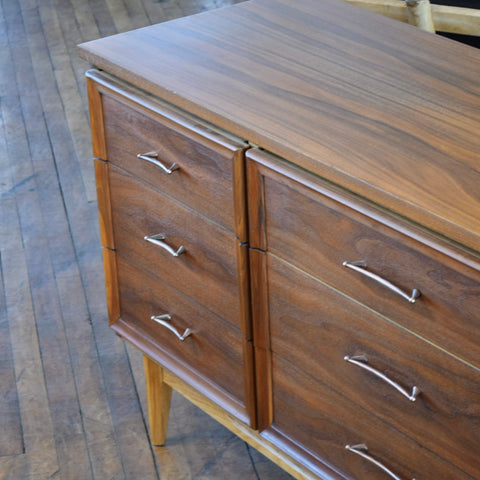 Walnut 9-Drawer Dresser w/ Metal Pulls