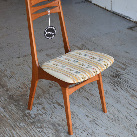 Set of 10 Vintage Teak Model 83 Dining Chairs by Boltinge Stolefabrik