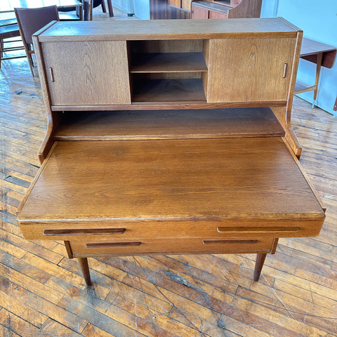 Oak Bureau/Vanity w/ Storage