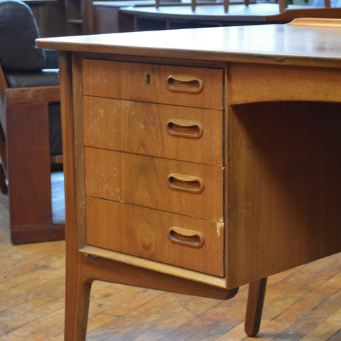 Vintage Teak Desk by Svend Åge Madsen for HP Hansen