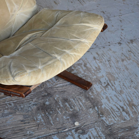Leather Siesta Chair by Ingmar Relling