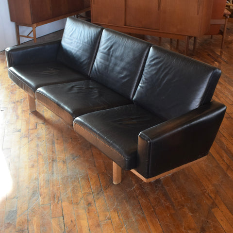 Hans Wegner GE236/3 Black Leather & Oak 3-Seater Sofa