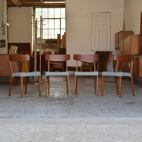 Set of 4 Teak Model 220 Dining Chairs by Farstrup