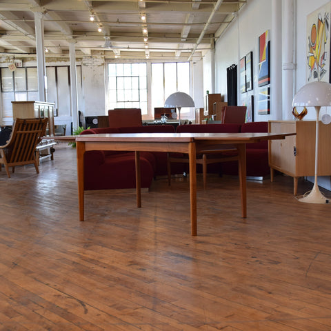 Vintage Teak Dining Table by Henning Kjaernulf