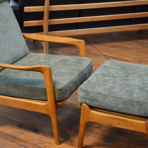 Upholstered Elm Lounge Chair w/ Ottoman