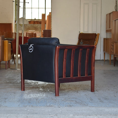 Mogens Hansen Black Leather Lounge Chair