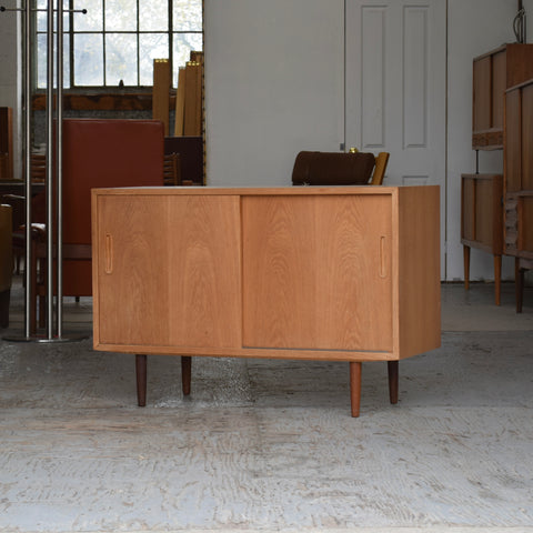 Compact Oak Sideboard by Carlo Jensen for Poul Hundevad