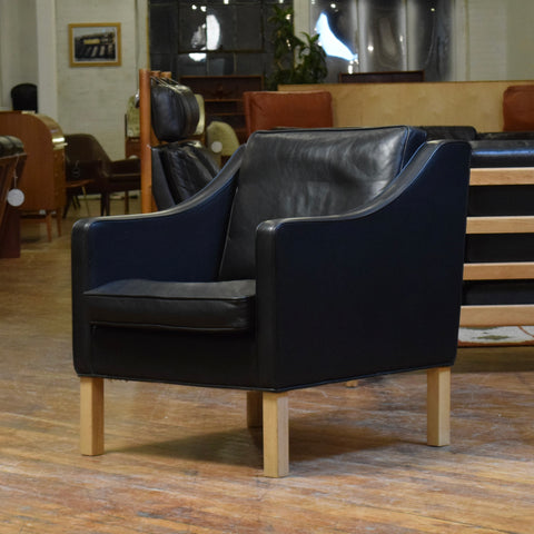 Black Leather Lowback Chair by Stouby