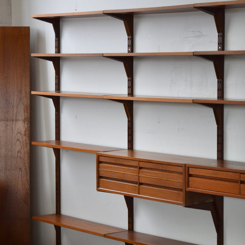 4-Bay Teak Cado Wall Unit