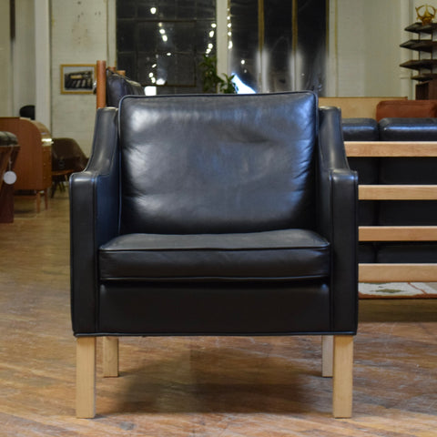 Black Leather Lowback Chair by Stouby