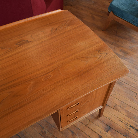 Vintage Teak Desk by Svend Åge Madsen for HP Hansen