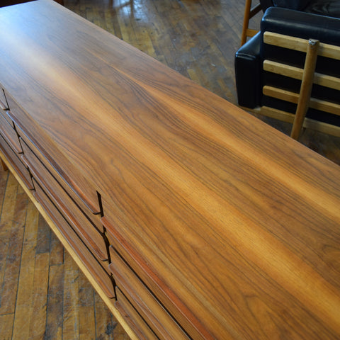 Walnut 9-Drawer Dresser