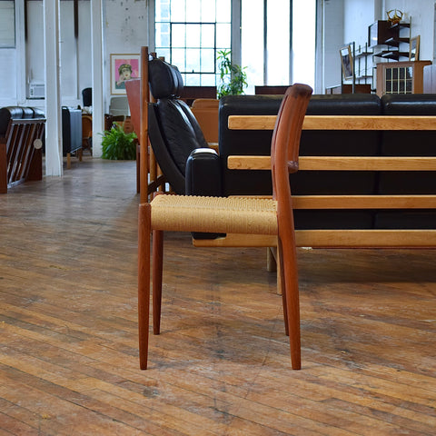 Set of 6 Møller Model 83 Dining Chairs
