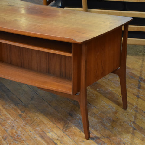 Vintage Teak Desk by Svend Åge Madsen for HP Hansen