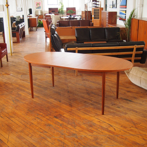 Oval Teak Dining Table