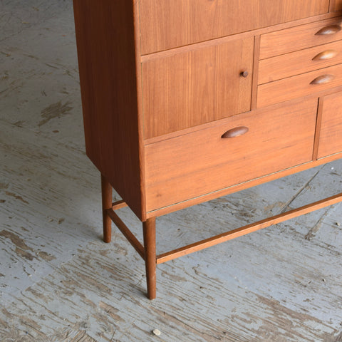 [ON HOLD] Teak & Oak Highboard