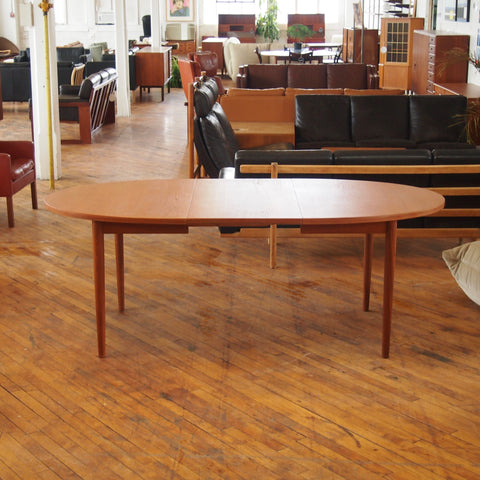 Oval Teak Dining Table