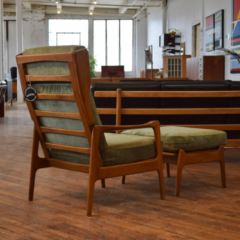 Upholstered Elm Lounge Chair w/ Ottoman