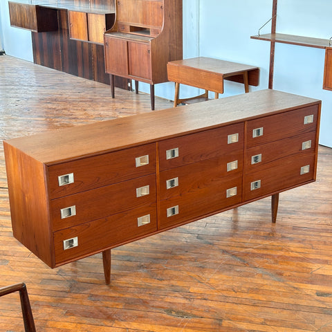 Teak 9-Drawer Dresser