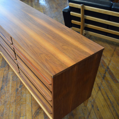 Walnut 9-Drawer Dresser