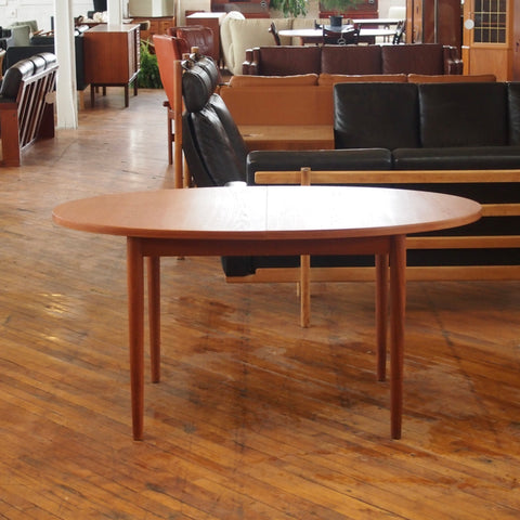 Oval Teak Dining Table