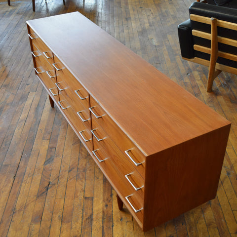 Teak 9-Drawer Dresser