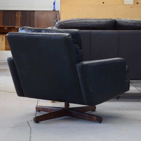 Vintage Black Model 807 Leather Swivel Lounge Chair by Fredrik A. Kayser for Vatne Møbler