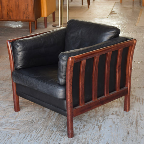 Mogens Hansen Black Leather Lounge Chair