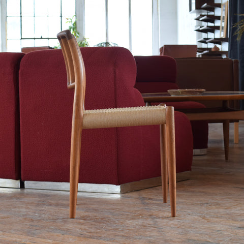 Set of 6 Møller Model 83 Dining Chairs